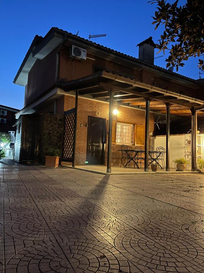 Villa Marina Torvaianica Eksteriør billede
